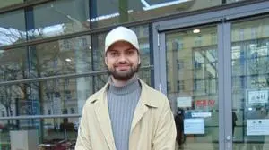  Jimi Blue Ochsenknecht bei der Ankunft zur TV-Aufzeichnung der Talkshow Riverboat im Studio 3 der Media City Leipzig. xxxMatthiasWehnertxxx Leipzig, 18.02.2022 Riverboat Aufzeichnung in Leipzig, Leipzig Sachsen Deutschland Leipzig *** Jimi Blue Ochsenknecht arriving for TV recording of talk show Riverboat in Studio 3 of Media City Leipzig xxxMatthiasWehnertxxx Leipzig, 18 02 2022 Riverboat recording in Leipzig, Leipzig Saxony Germany Leipzig