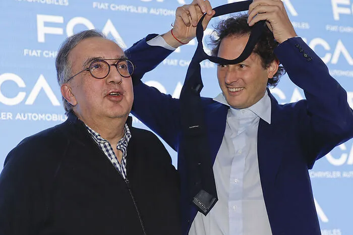 Der italienisch-kanadische Manager galt als harter Manager im Wollpullover. Krawatten wollte er erst wieder tragen, wenn Fiat schuldenfrei sei - 2018 war es soweit.