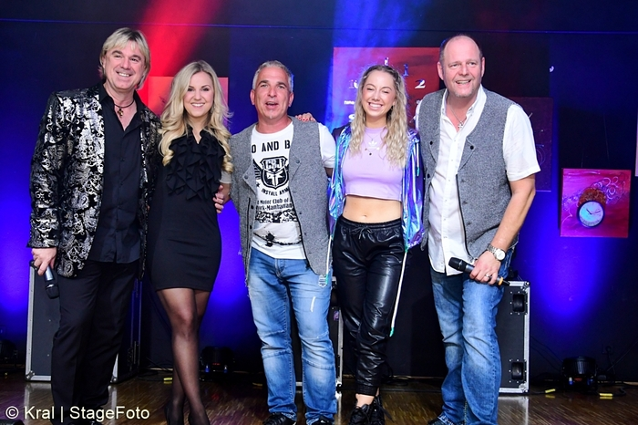 Mit dabei waren zahlreiche musikalische Gratulanten wie Inferno, Selina, Walter Gutenberg und natürlich seine Duett-Partnerin Natalie Holzner. 
