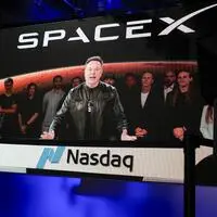 Börsenstart an der Nasdaq in New York: Elon Musk schaltete sich via Live-Stream von der SpaceX-Zentrale in Texas zu