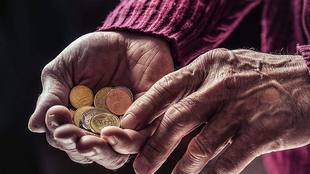 Auf die Lebenszeit gerechnet verlieren Neu-Pensionisten tausende Euros durch die verspätete Anpassung der Pensionshöhe