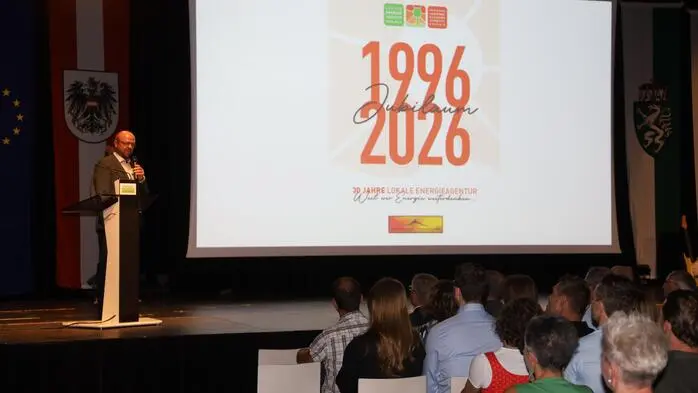 Seit 30 Jahren gibt es die Lokale Energieagentur (LEA GmbH) in der Südoststeiermark. Geschäftsführer Karl Puchas blickte der Jubiläumsfeier auf die Meilensteine zurück