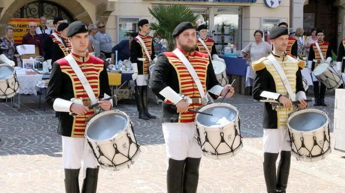 Lauter Trommelwirbel war am Wochenende in der Bezirkshauptstadt zu hören.