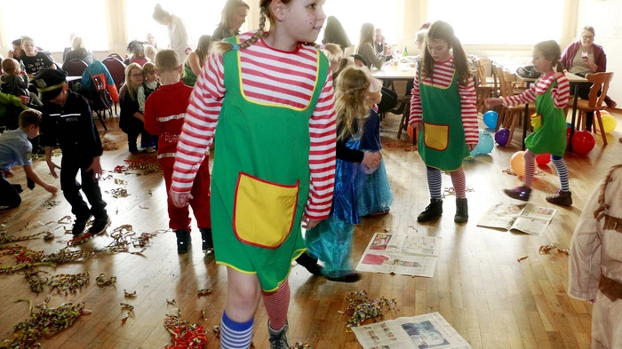 Tolles Kindertreiben herrschte beim traditionellen Kindermaskenball...