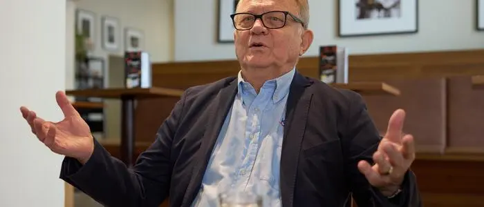 Altlandeshauptmann Peter Ambrozy
