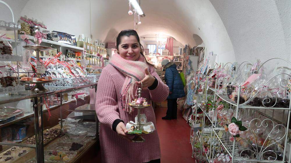 Katharina Schaufler und die letzten Süßigkeiten in der Zuckerlzentrale