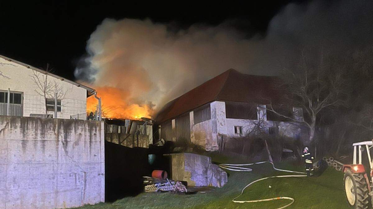 In der Gemeinde Perschling brannte ein Bauernhof