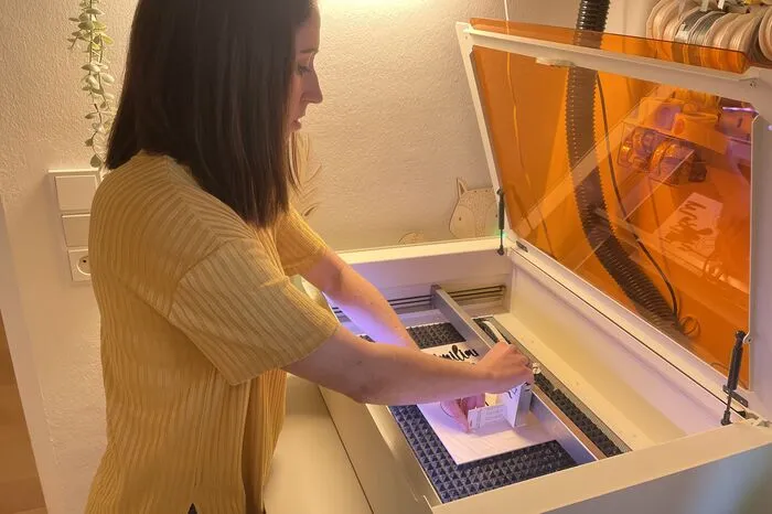 Dann wird die Fokushöhe beim Laser eingestellt.