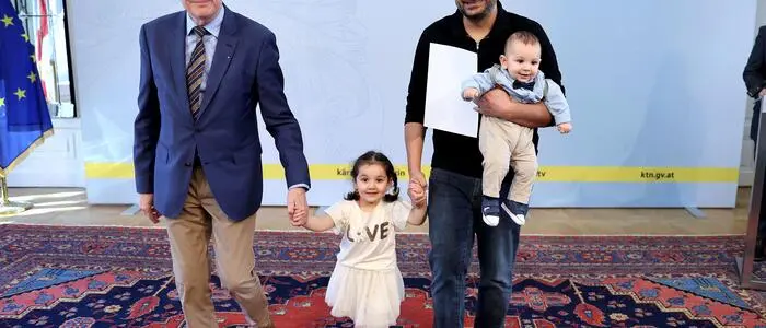 Kaiser mit Tia, Mohamed Ali und Adam Naser