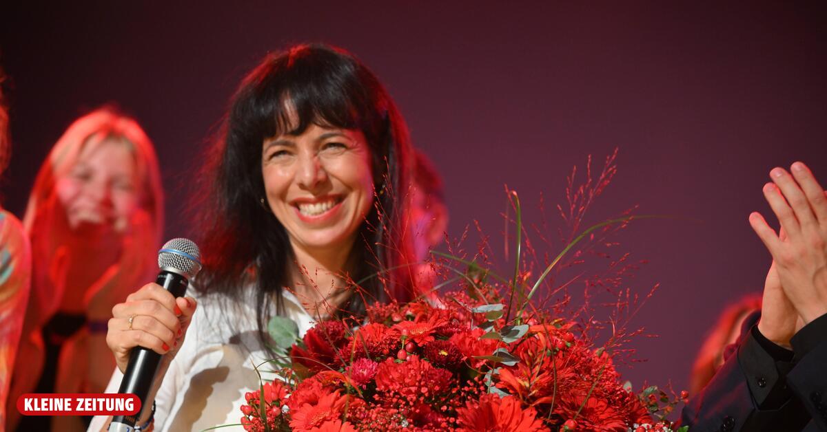 Elif Eralp bei der Feier
