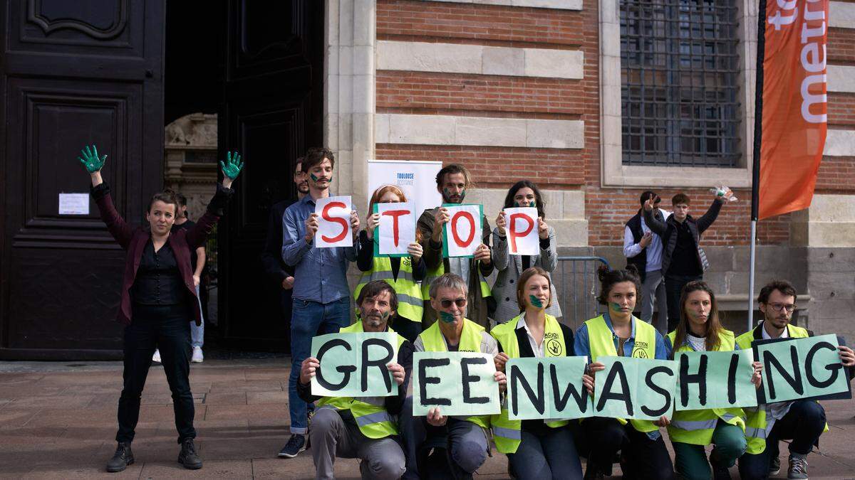 Immer wieder steht Greenwashing im Zentrum von Demonstrationen