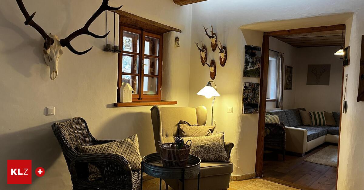 Gaal-Auf-diesem-Bauernhof-wohnen-Alt-und-Jung-T-r-an-T-r