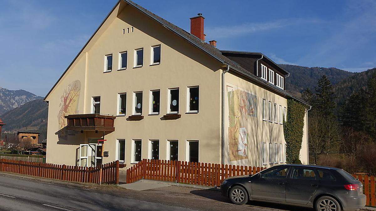 Die Volksschule Tragöß in Pichl-Großdorf