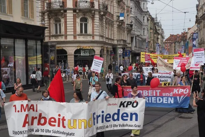 Am Weg durch die Herrengasse