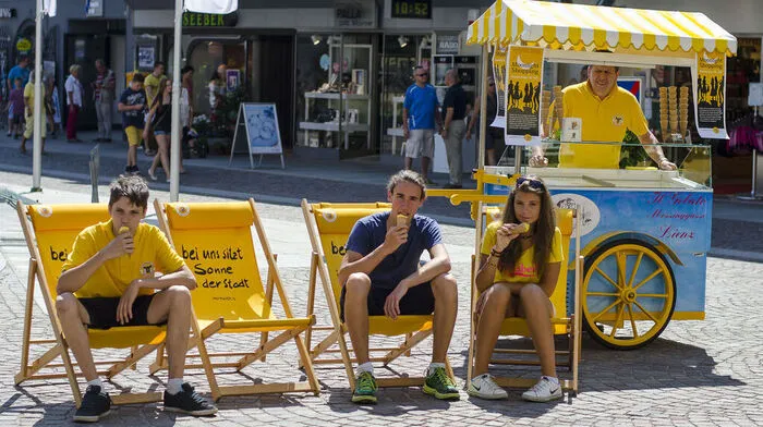 In der Innenstadt gibt es wieder gratis Liegestühle