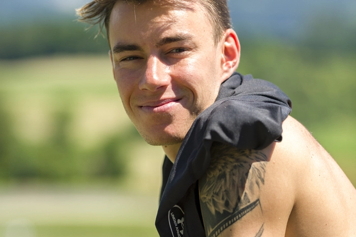 Sonnenbaden gehört zu den Trainingseinheiten auch dazu.