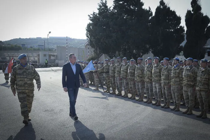 Dort besuchte er das österreichische Kontingent bei UNIFIL