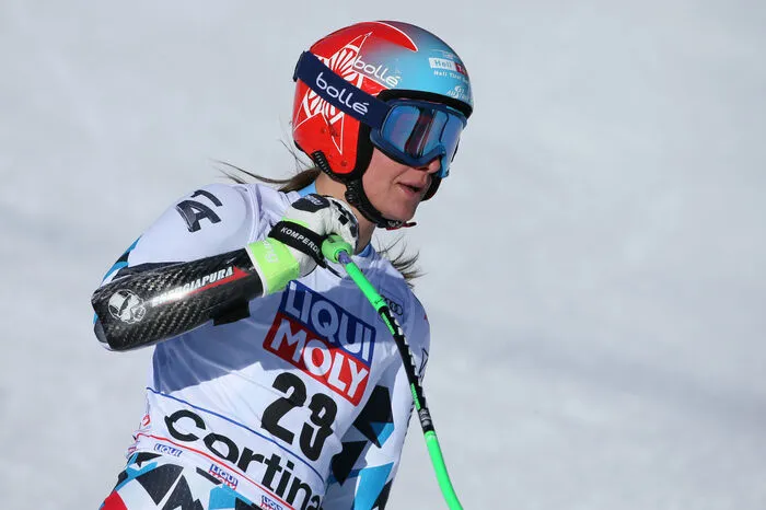 Ricarda Haaser: geboren am 10. September 1993. 39 Weltcup-Starts. Haaser erreichte in der laufenden Saison zehnte Plätze in Abfahrt (Garmisch-Partenkirchen), Super-G (Garmisch-Partenkirchen) und Riesentorlauf (Semmering). Im Slalom wurde sie am Semmering 16.