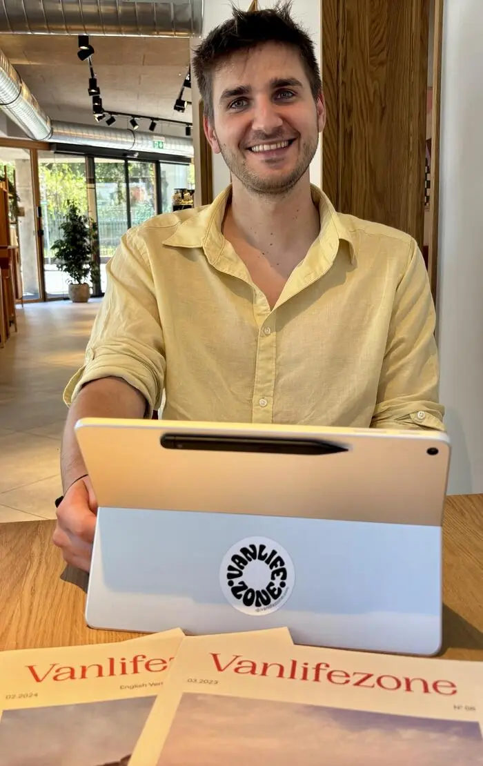 Florian Jaunegg aus Allerheiligen bei Wildon startete mit einem Vanlife-Magazin – daraus entwickelte er mit seinem Team eine digitale Weltkarte für Camper