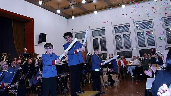 Mit einem furiosen Neujahrskonzert startete der Musikverein Gestüt Piber in das Jahr 2026. Den Besuchern im voll besetzten Saal des Volksheimes Köflach wurden musikalische Leckerbissen am laufenden Band geboten.