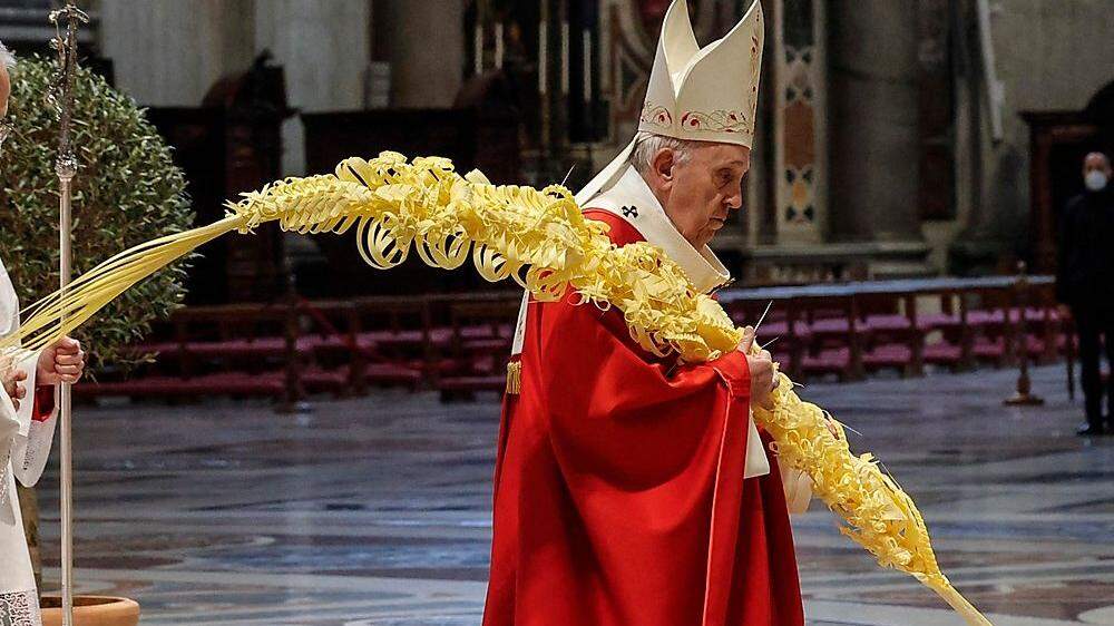 Papst Franziskus hat am Sonntagvormittag die liturgische Feier zum Palmsonntag als Auftakt der Karwoche zelebriert.