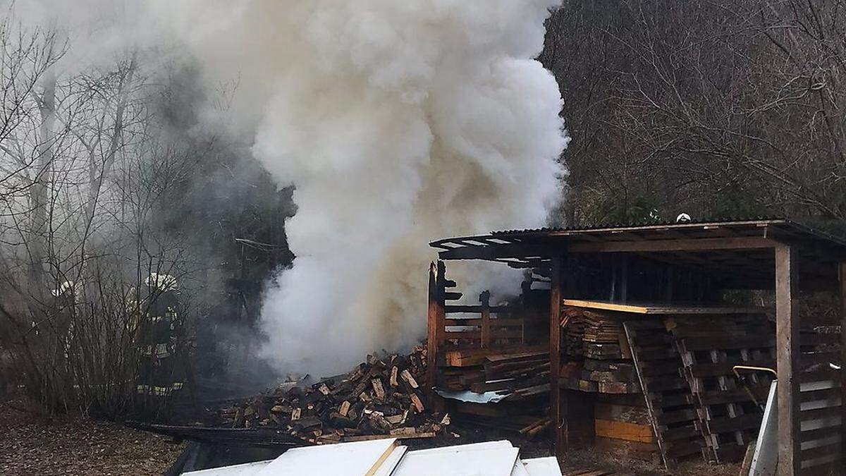 25 Kameraden der FF Bad St. Leonhard standen im Löscheinsatz