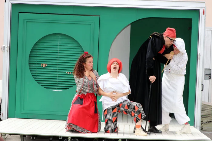 Auch der Theaterwagen aus Spittal war da!