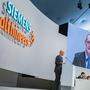 Bernd Montag, CEO der Siemens Healthineers, bei der Hauptversammlung