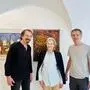 Helmuth A. Ploschnitznigg, Ehefrau Sigrid Klammer und Sohn Peter Klammer in der Stadtgalerie Judenburg