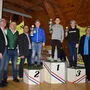 Die Gesamtsieger im Bezirkscup (Jahrgang 2010/2011): Roman Pichler, Maximillian Högl und Jakob Georg Pessl mit Ehrengästen