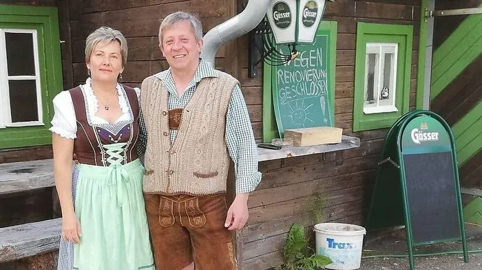 Herbert Schönhart übernimmt gemeinsam mit Lebensgefährtin Alena Hajdoniova die Schmelzhütte