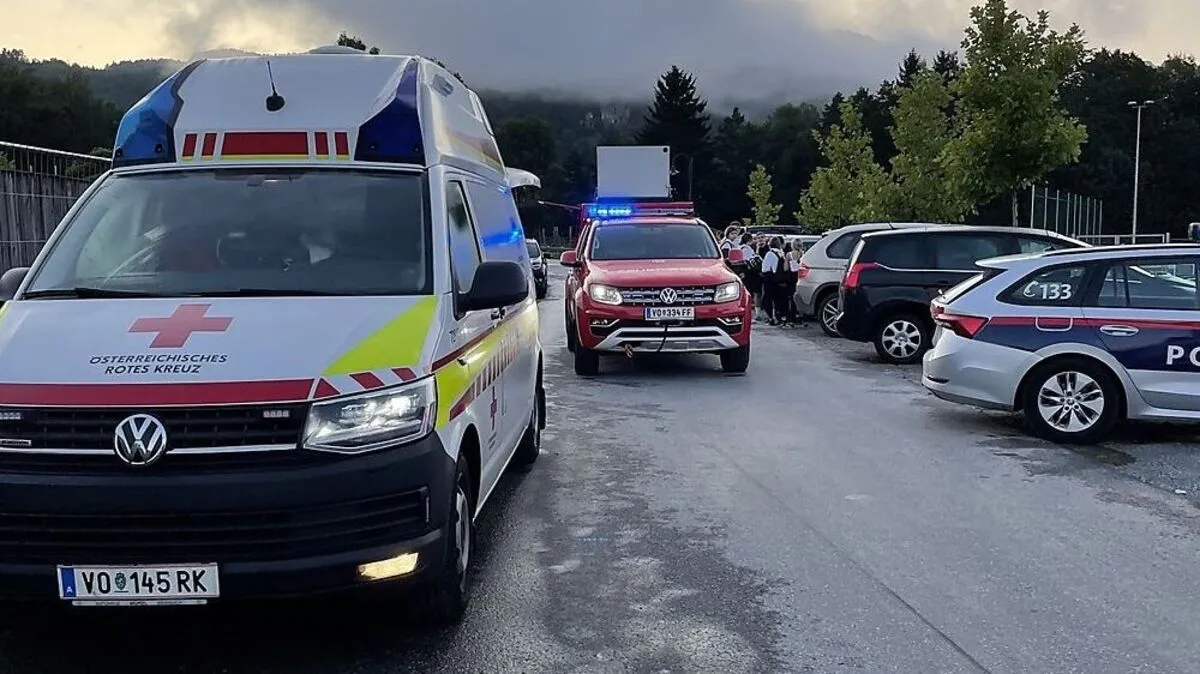 Rettung, Feuerwehr und Polizei im Einsatz