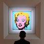 „Shot Sage Blue Marilyn“ von Andy Warhol wurde um 185 Millionen Euro verkauft 