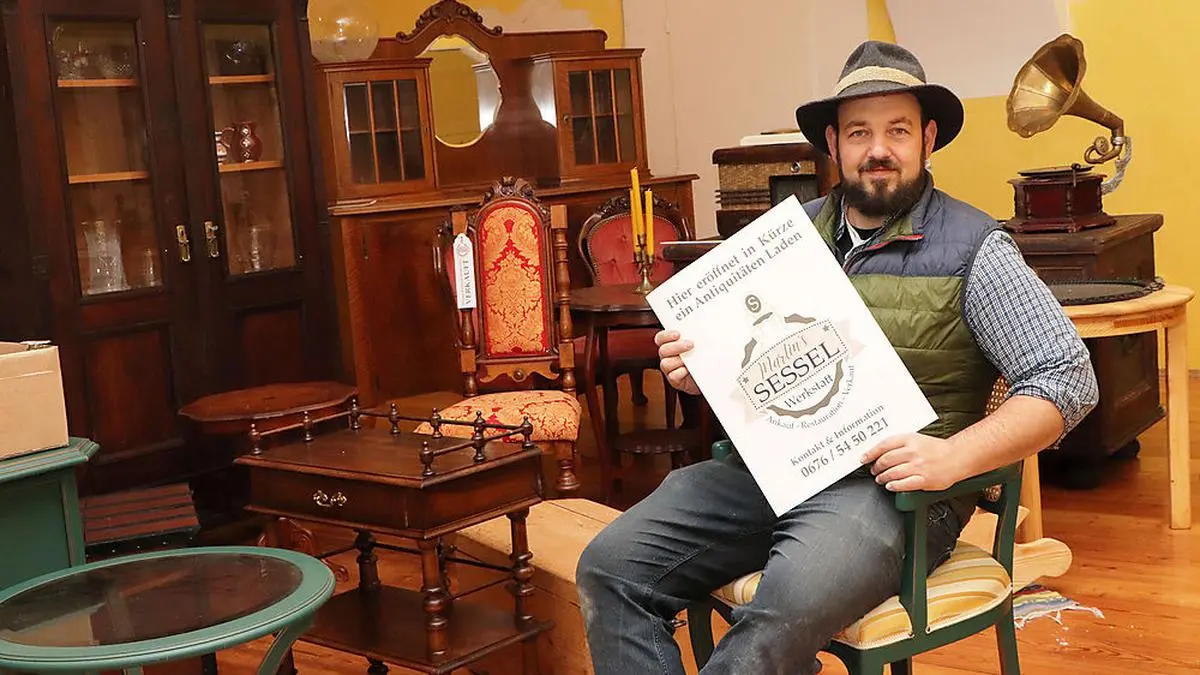 Mit einer Sesselwerkstatt will sich der Musiker ein zweites Standbein schaffen 