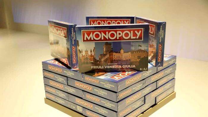 Erstauflage mit Tippfehler: das Friaul-Monopoly