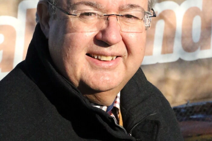 Allen voran Bürgermeister Walter Zemrosser (Foto), welcher mit Sportstadtrat Philipp Strutz zu dieser Party geladen hatte. 