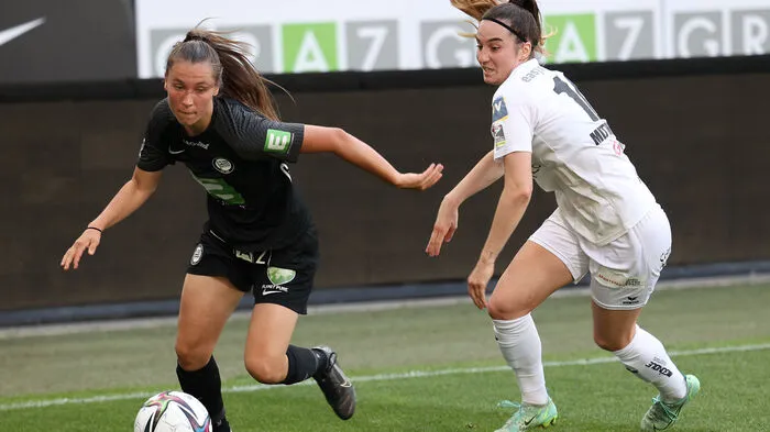 Sturms Frauen empfingen Neulengbach im Liebenauer Stadion