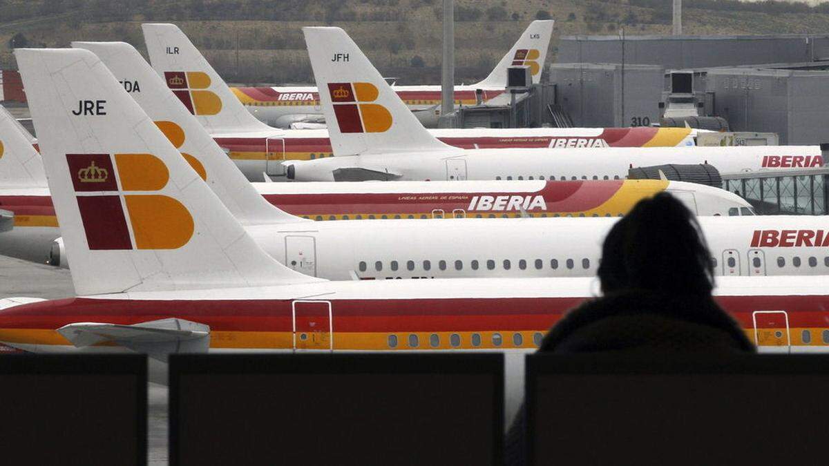 In Spanien könnten bald viele Flugzeuge am Boden bleiben