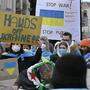 Demonstration vor der russischen Botschaft in Wien