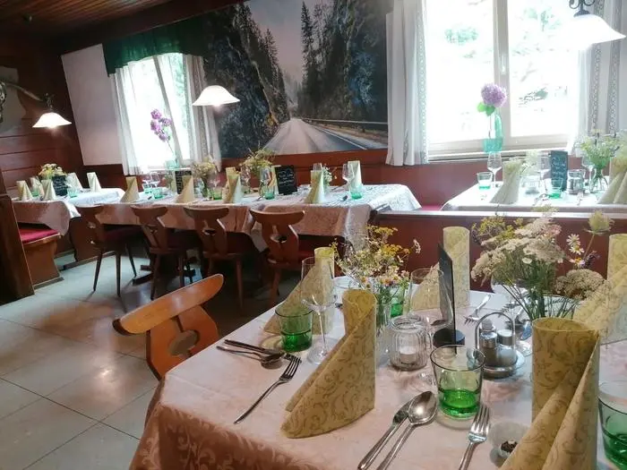 Die Gaststube bietet Platz für rund 70 Gäste