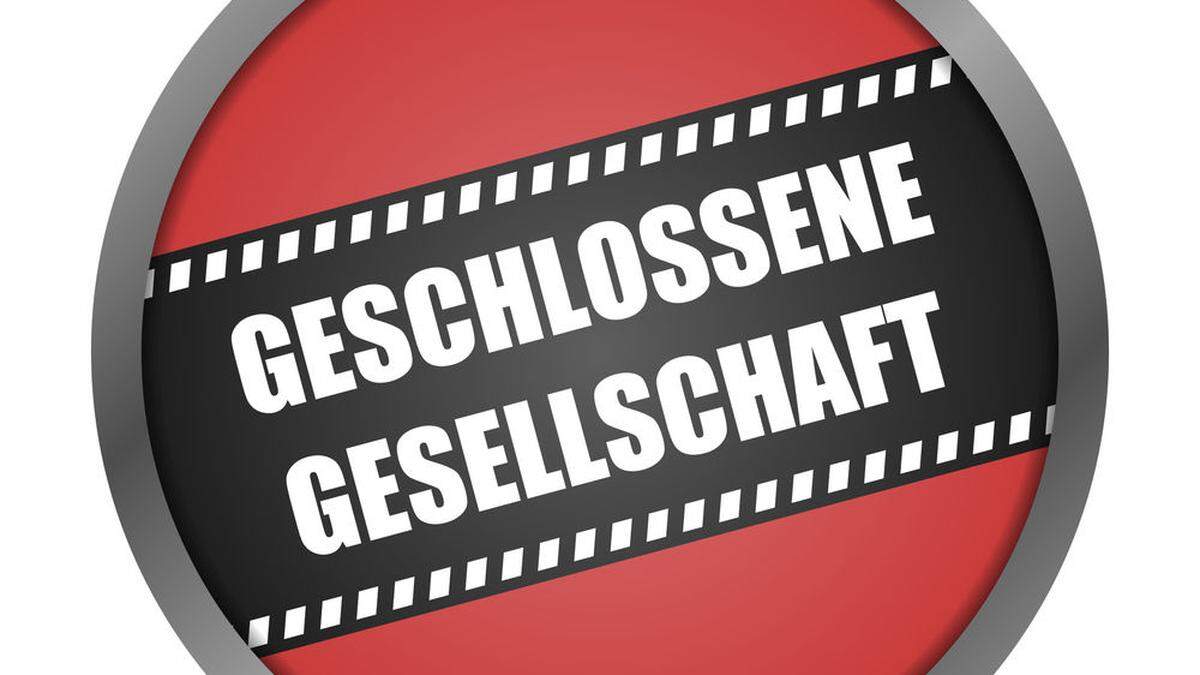 Wie &quot;geschlossen&quot; sind die &quot;geschlossenen Gesellschaften&quot;? In der Praxis gibt es einige schwarze Schafe