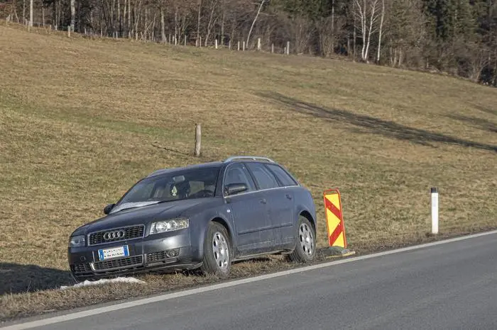 B83 Auto Wernberg Dezember 2025