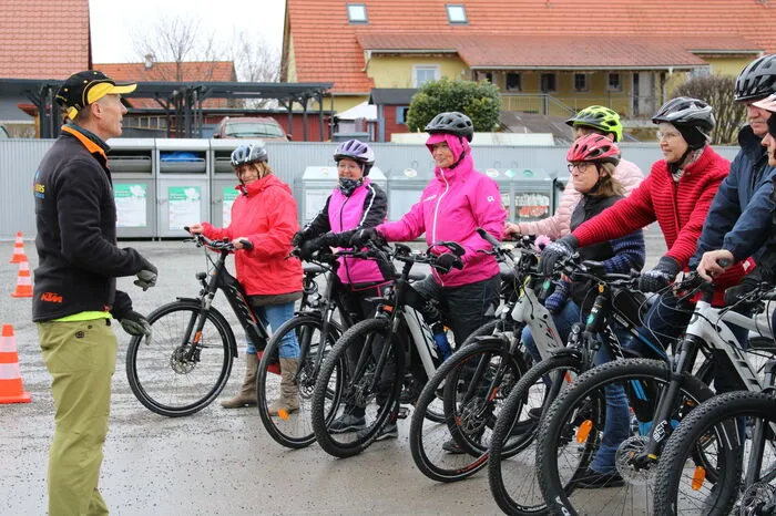 Eingeschult wurden sie von Outdoorpädagoge und Mountainbike-Instruktor Wolfgang Jast