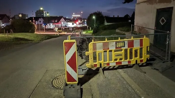 Nicht alle wussten von den Bauarbeiten am Hochfeldweg 