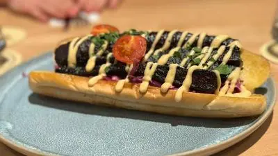 Das „Roasted Carrot“-Sandwich ist ein beliebtes Highlight.