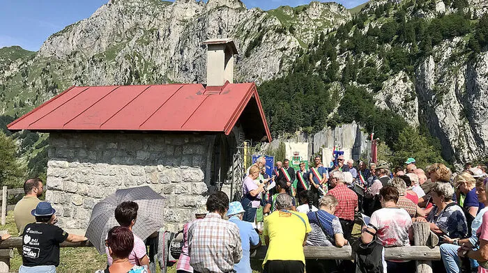 Auf der Pramosioalm wurde feierlich den Opfern gedacht.