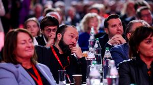 Max Lercher  bei Babler Rede am SPÖ Parteitag