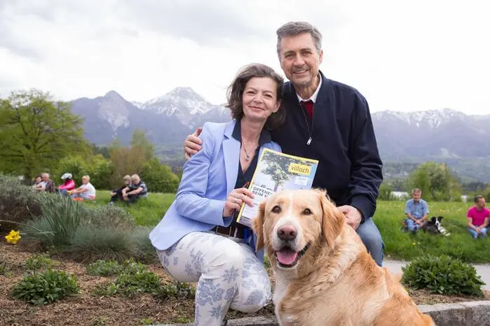 Klicken Sie sich durch die weiteren Fotos der Veranstaltung