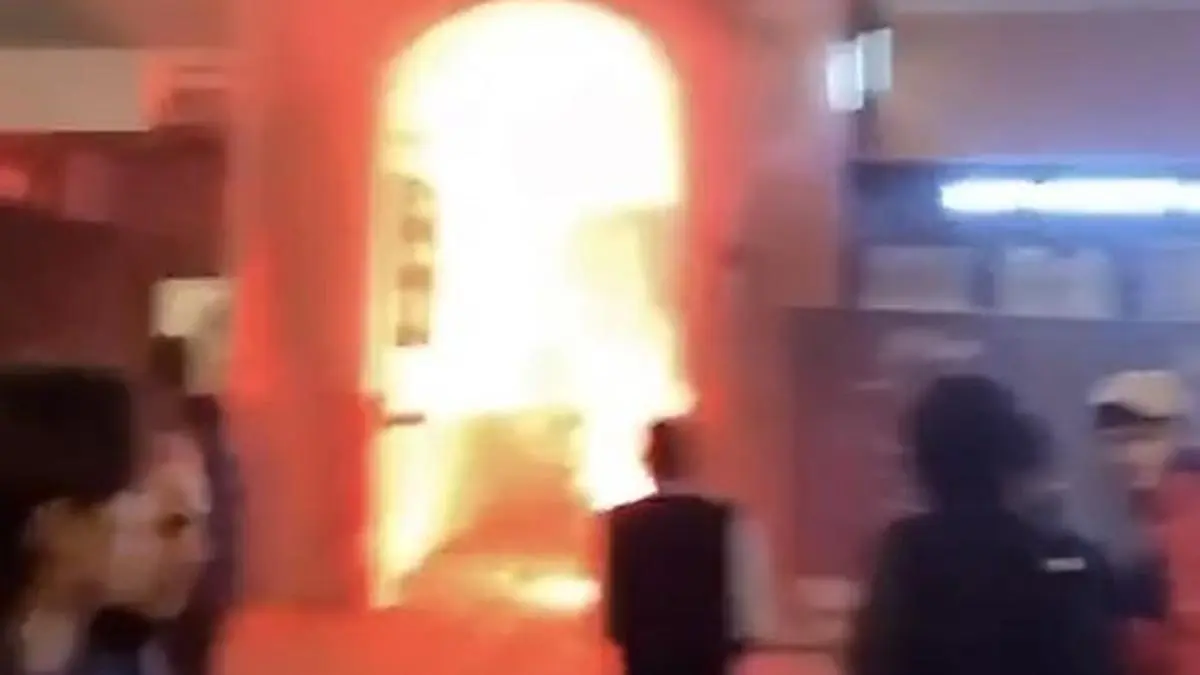 Am Freitag wurden in der Villacher Innenstadt bengalische Feuer gezündet