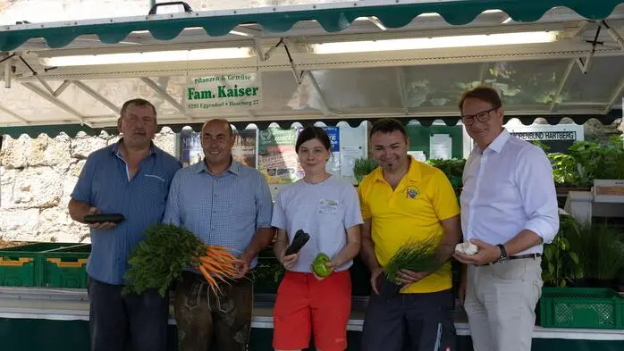 Am Hartberger Europaplatz wurde am 21. Juni ein besonderes Jubiläum gefeiert: 45 Jahre Bauernmarkt! 